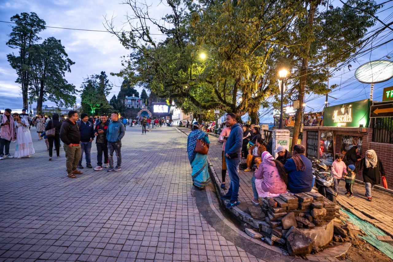 Muscatel Stardust - Chowrasta Mall Road Darjeeling  Exterior photo